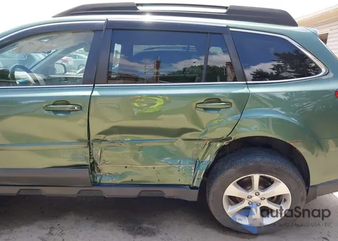 2013 Subaru Outback 2.5I Premium из США, поврежденный, VIN 4S4BRCGC6D3305826